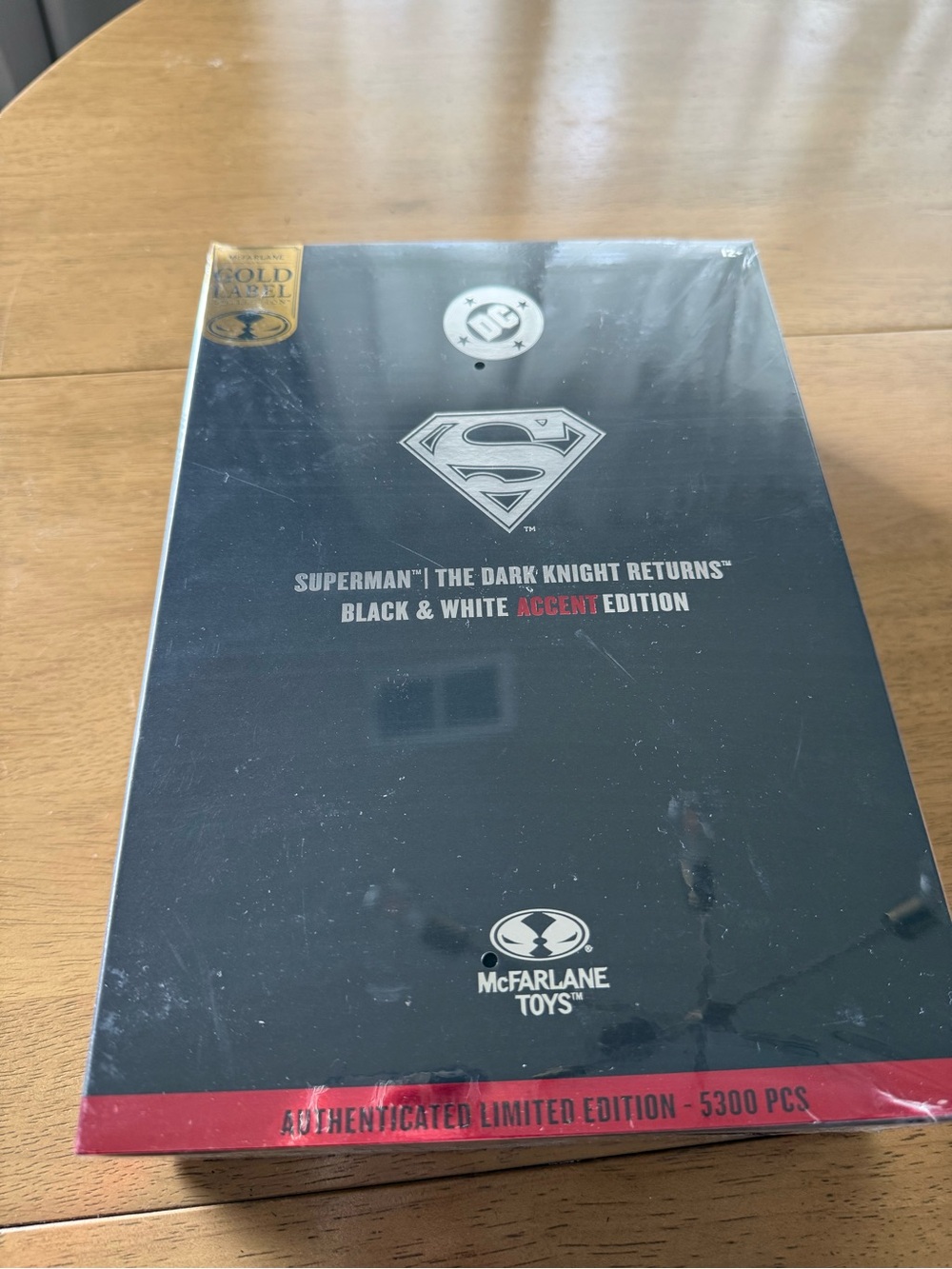 McFarlane DC Super Man Dark Knight Returns Black White 5300 Gold Label 7" Figure